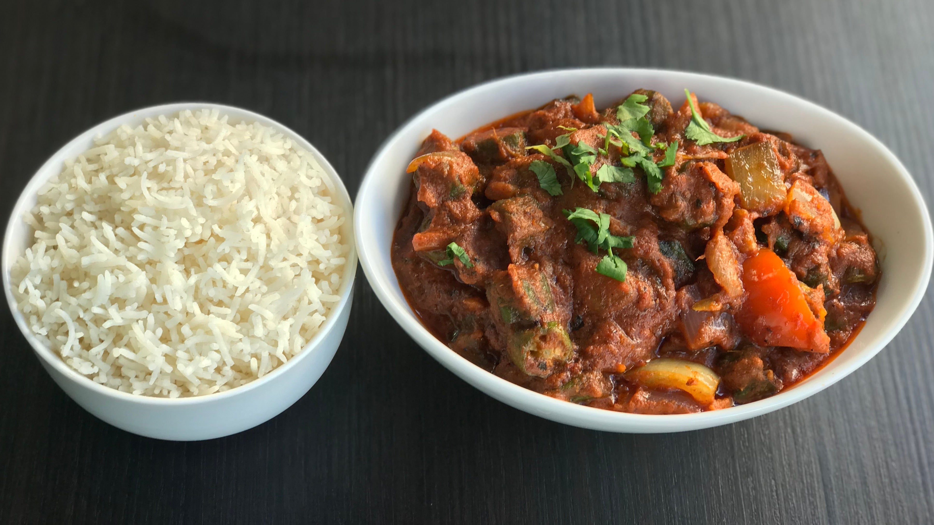 Bhindi Masala / Okra & Onions Stir Fry - Instant Pot - Piping Pot Curry